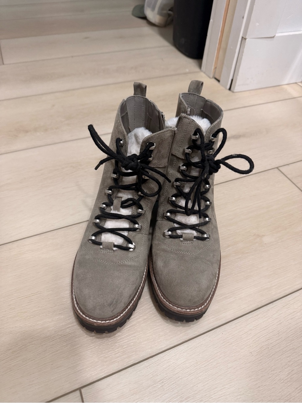 Women’s Gray Suede Lace-Up Ankle Boots